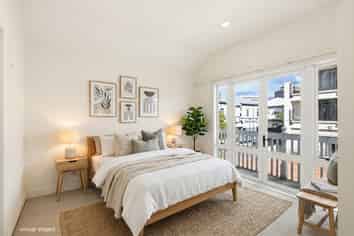 14/28 Hobson Street, Thorndon