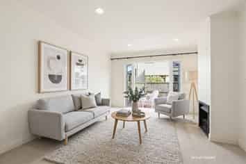 14/28 Hobson Street, Thorndon