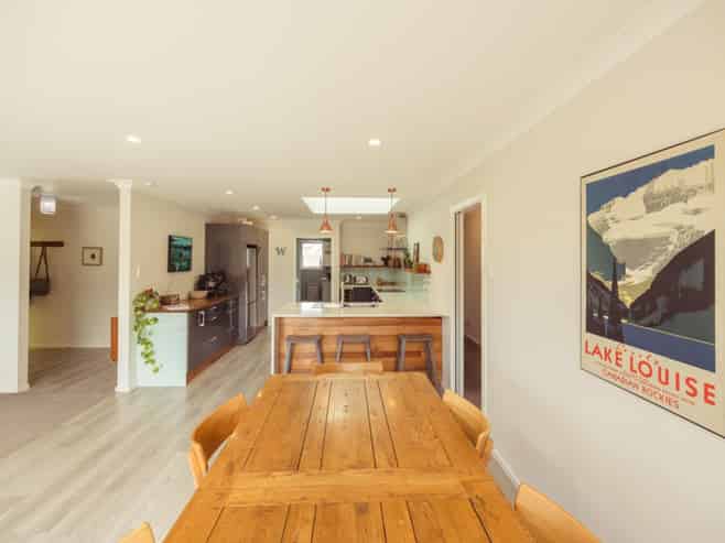 93 Cemetery Road, Sanson