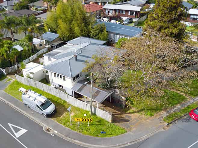 56 Clayburn Road, Glen Eden