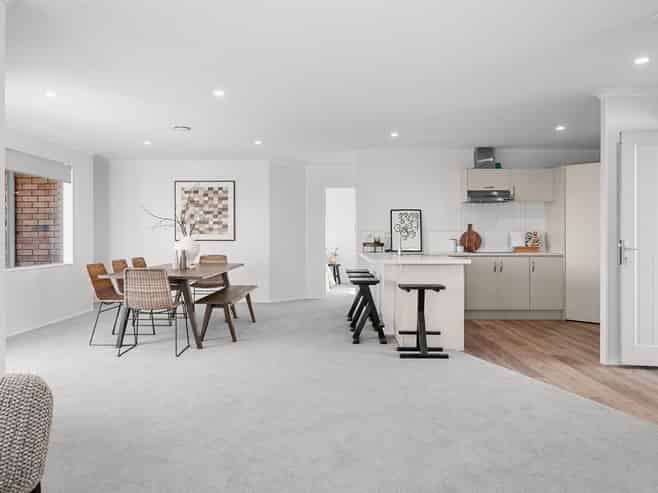 7 Farleigh Close, Huntington