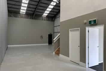 Tidy Industrial Unit – Ready Now