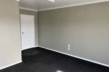 Tidy Industrial Unit – Ready Now