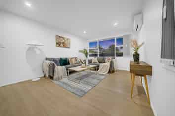 54 Harania Avenue, Favona