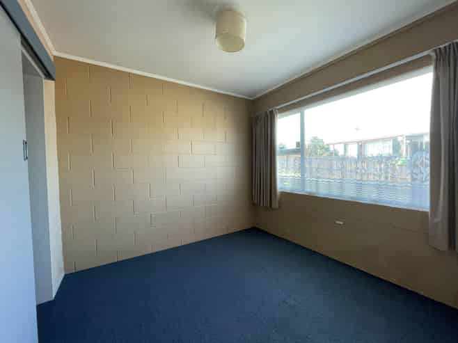 23A Linton Crescent, Matua