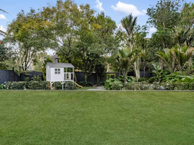 12 Woodley Avenue, Remuera