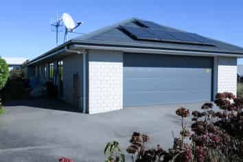 7 Lake View Road, Waipukurau