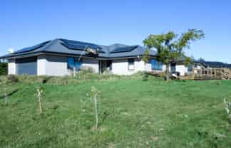 7 Lake View Road, Waipukurau