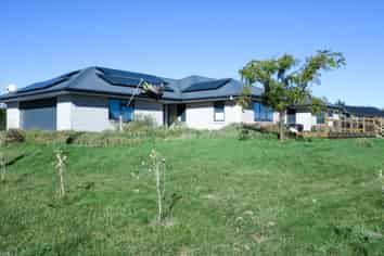 7 Lake View Road, Waipukurau