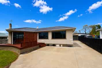 27 Antonio Street, Stratford