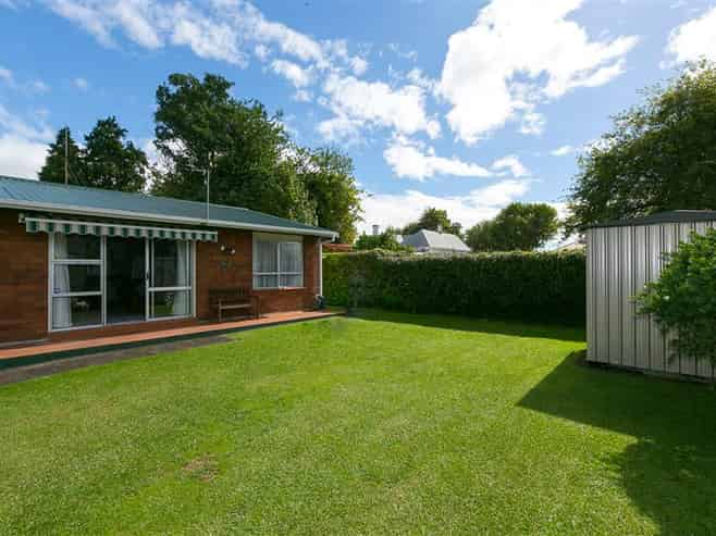 2c Tawa Street, Inglewood
