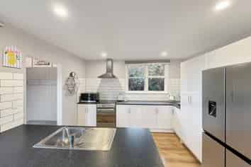 12 Belt Rd, Allenton