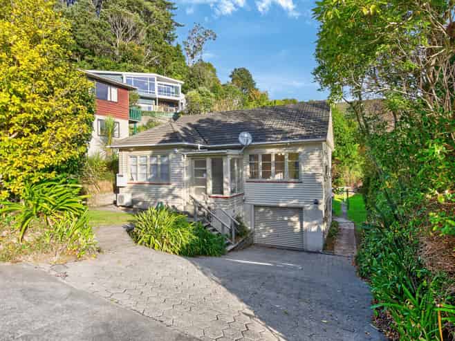 16 Woodvale Grove, Fairfield