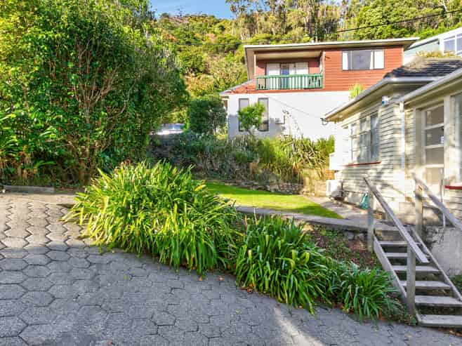 16 Woodvale Grove, Fairfield