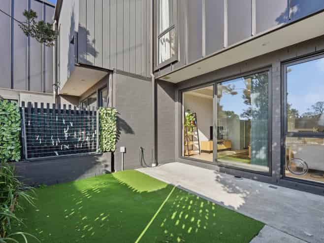 642B Massey Road, Mangere