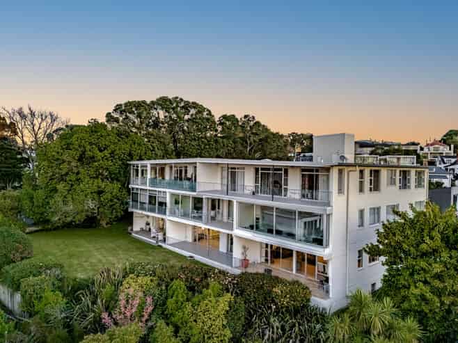 2 and 3/14 Portland Road, Remuera