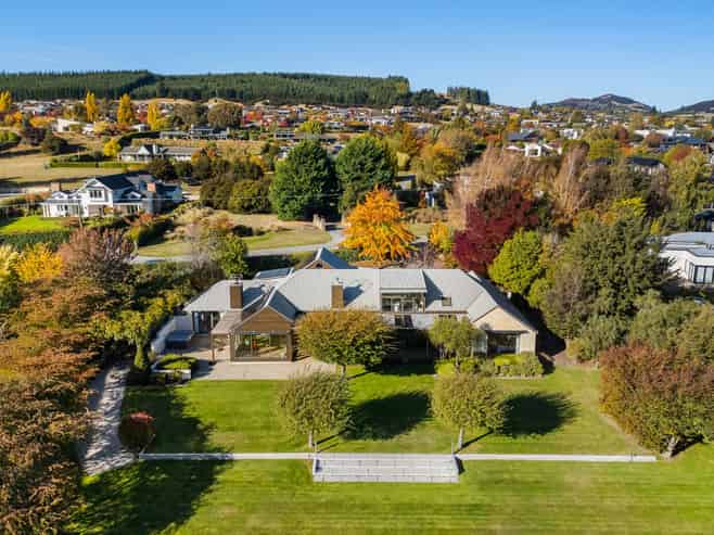 248 Beacon Point Road, Wanaka