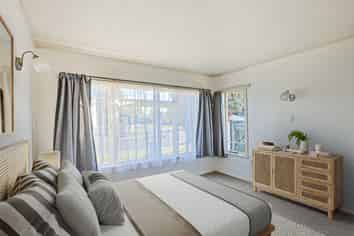 618 Avenue Road West, Saint Leonards