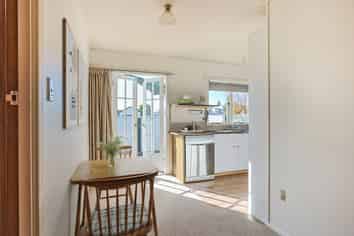 618 Avenue Road West, Saint Leonards
