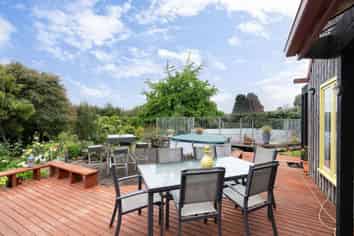 77  McLeavey Road, Ohau