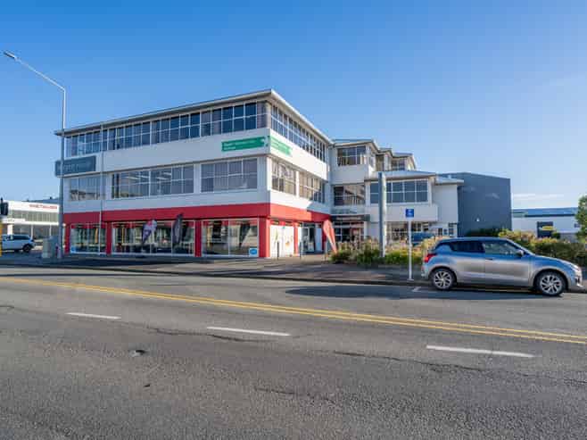 Central Invercargill Office Space