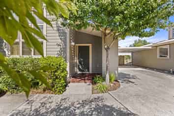4C Gazeley Avenue, Silverdale
