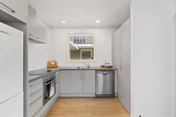 4C Gazeley Avenue, Silverdale