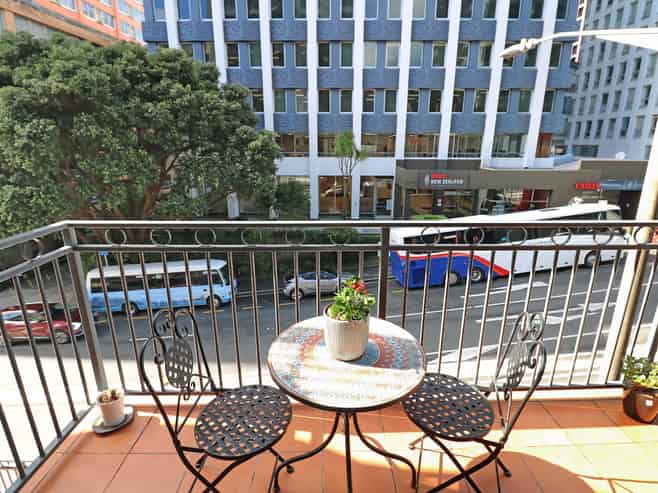 2E/154 The Terrace, Wellington Central