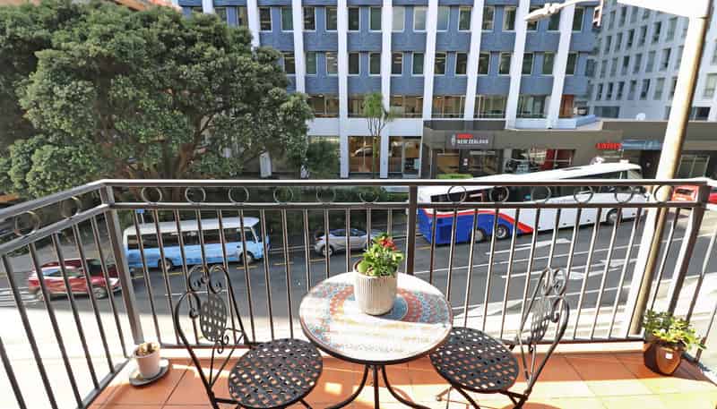 2E/154 The Terrace, Wellington Central
