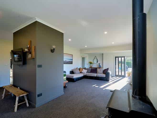 691 Pleasant Point Highway, Levels