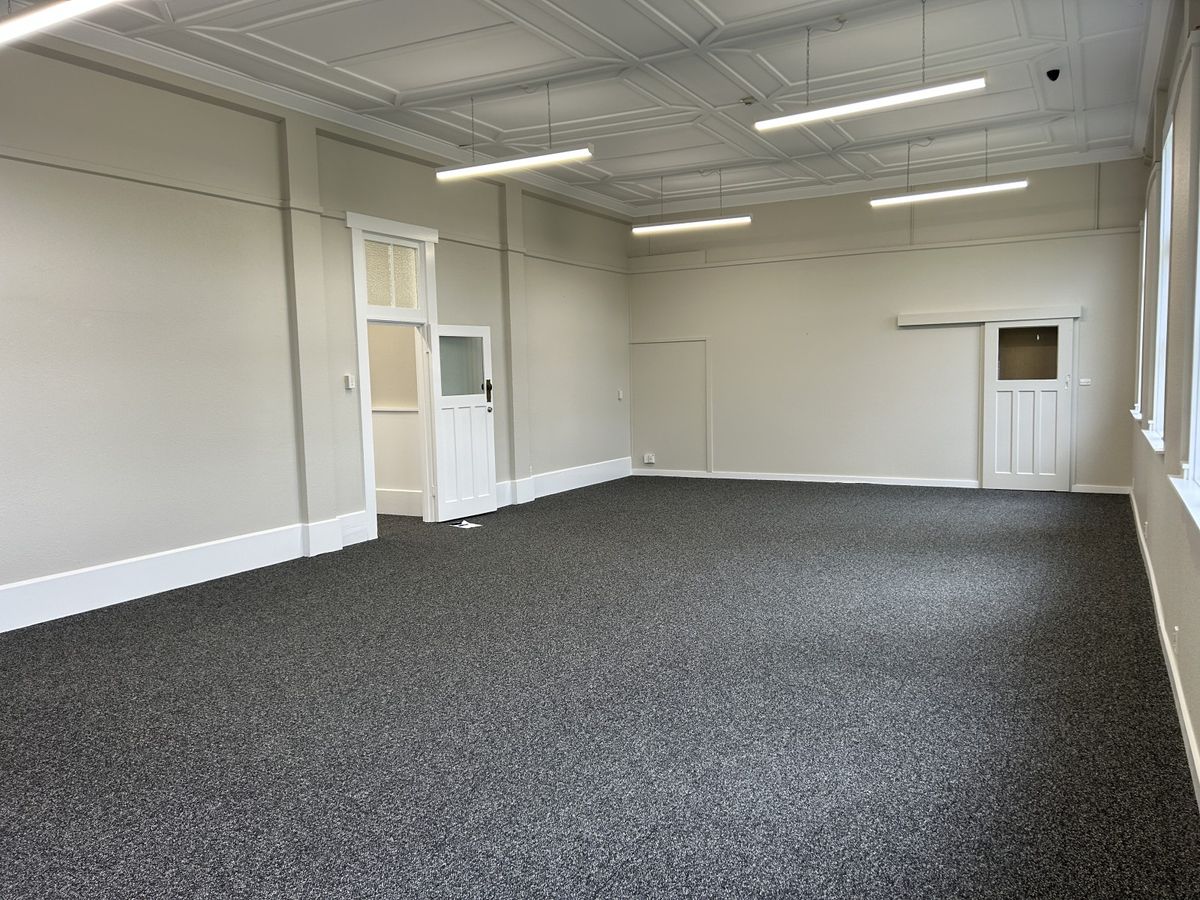 Professional Space, Ready to Occupy