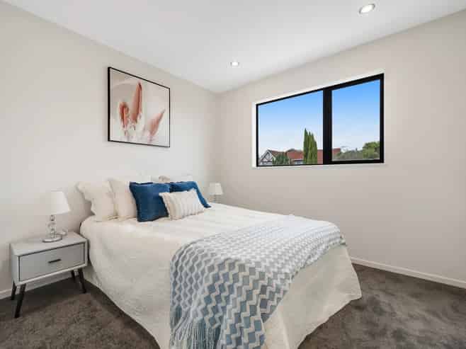 2/127 Ridge Road, Howick