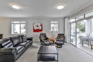 63 Parkside Drive, Orewa