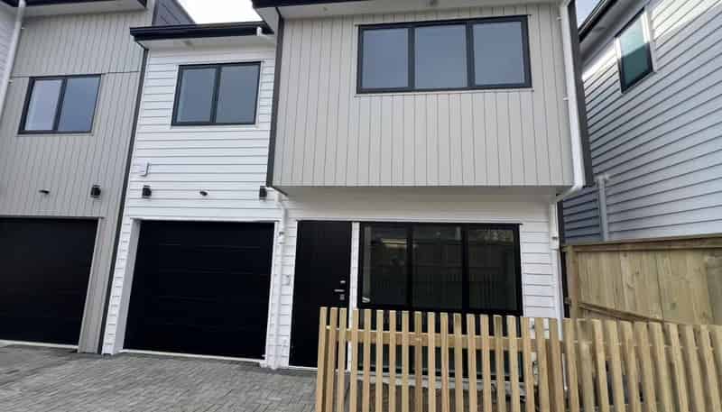 B/12 Sheralee Place, Bucklands Beach