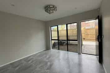 B/12 Sheralee Place, Bucklands Beach