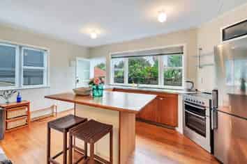 635a  Great North Road, Grey Lynn