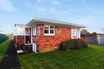 1/204 Birkdale Road, Birkdale