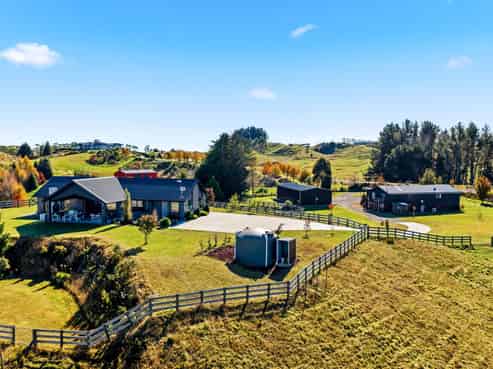 31 Otutira Drive, Kinloch