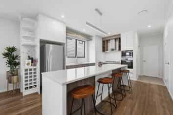 26 Cooladawson Drive, Flat Bush