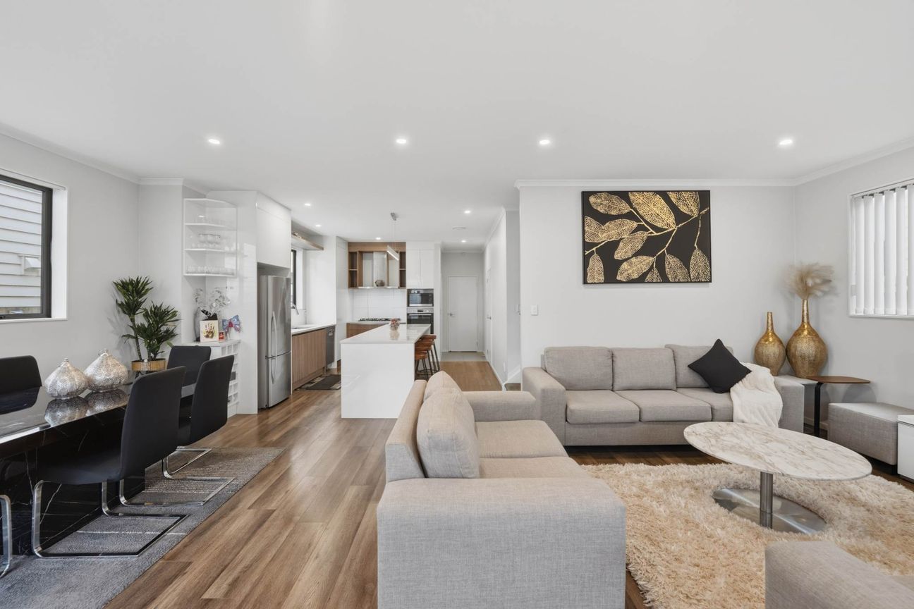Affordable Modern Family Living in Flat Bush - Mehr