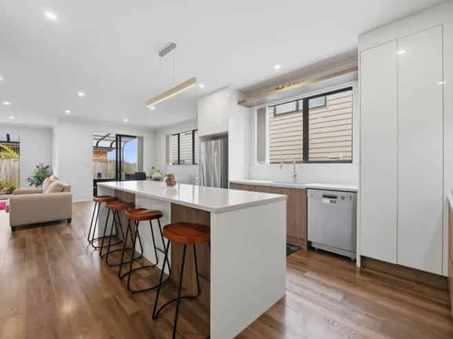 26 Cooladawson Drive, Flat Bush