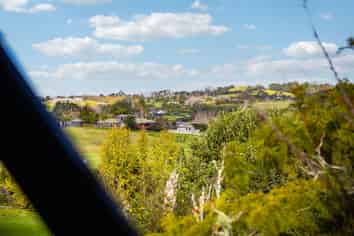 33 Brigitte View, Snells Beach