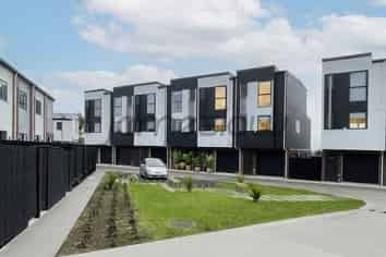 6/798 Chapel Road, Flat Bush