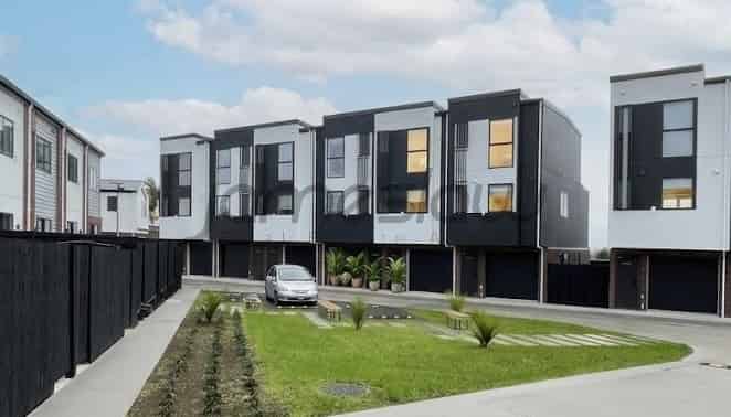 6/798 Chapel Road, Flat Bush