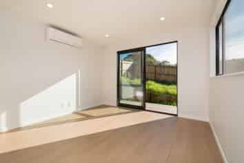 27A Nutsey Avenue, Northcote