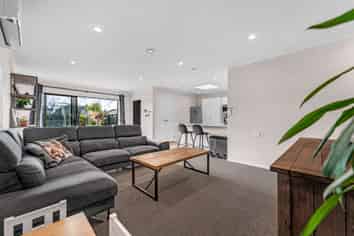 109 Battalion Drive, Papakura