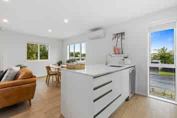 82B Rosario Crescent, Red Beach