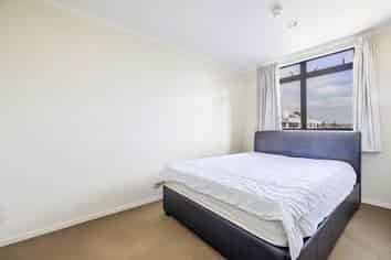 D610/176 Broadway, Newmarket