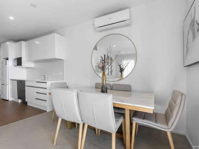 207/77 Hobsonville Point Road, Hobsonville