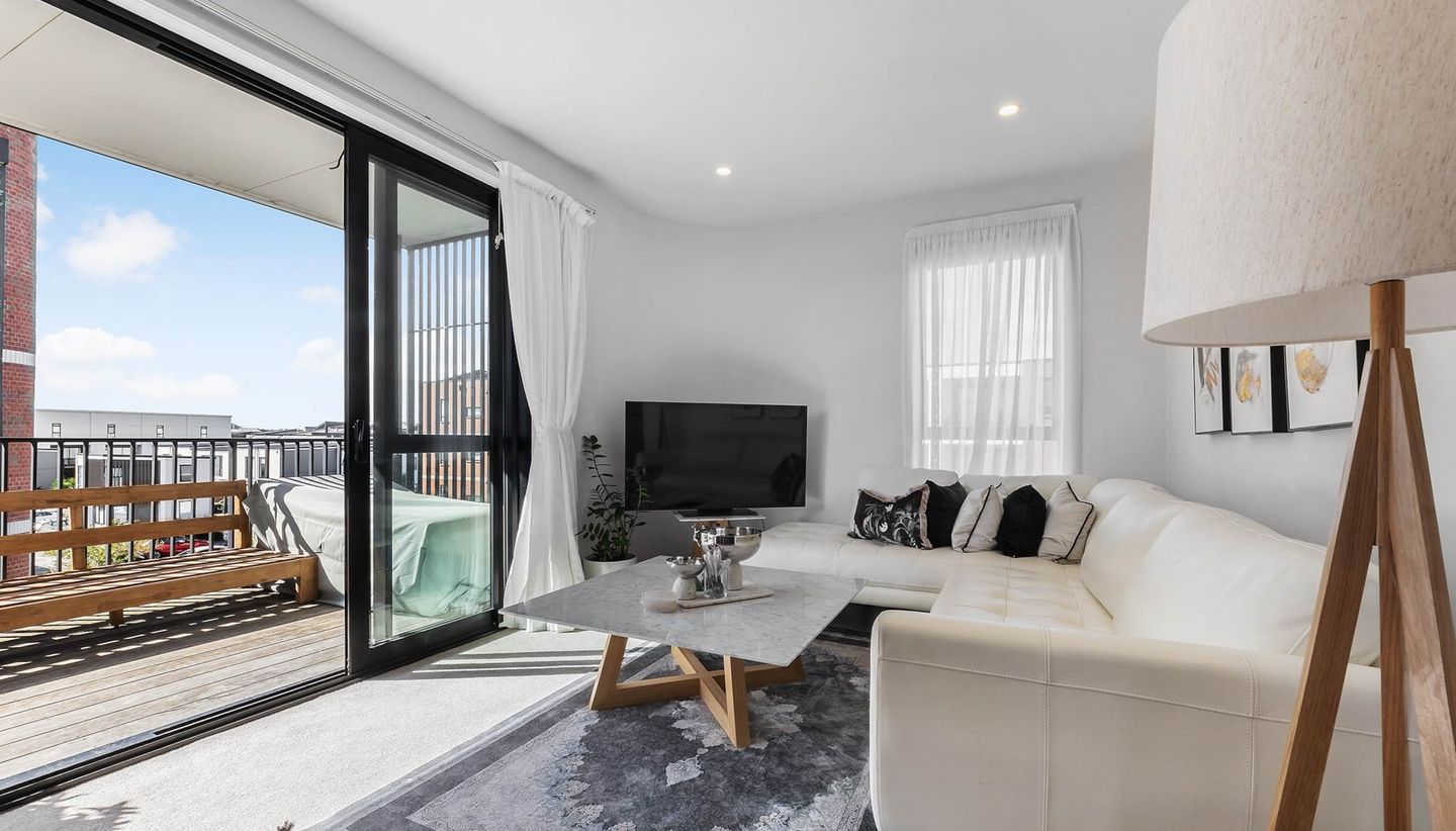 207/77 Hobsonville Point Road, Hobsonville, Waitakere City, Auckland